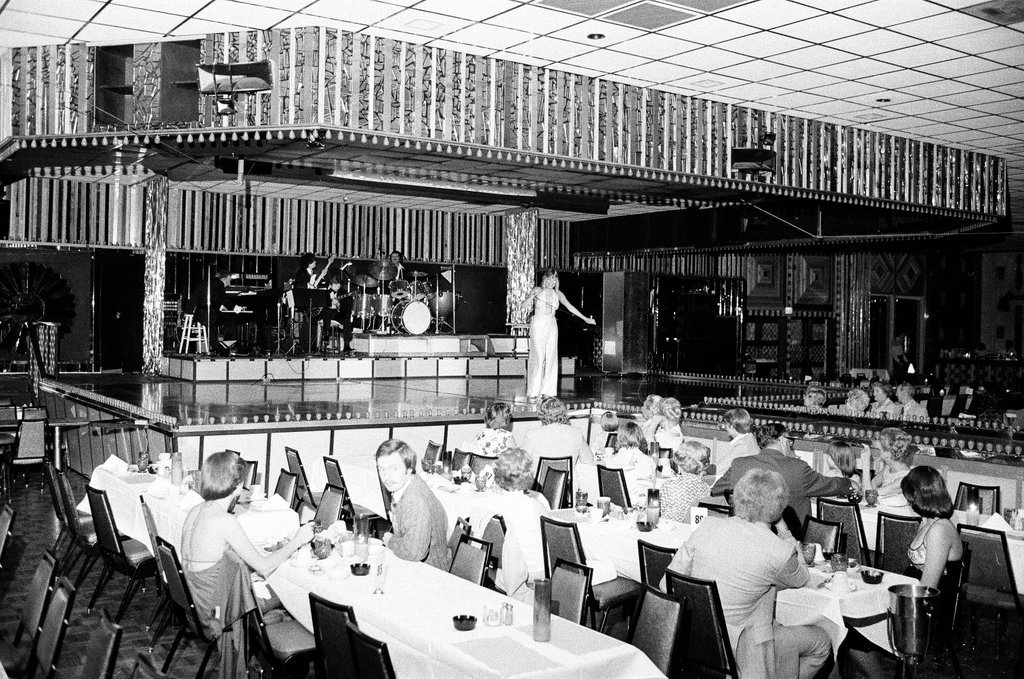 Song and dance routine at the Sabre Room - Chicago Sun-Times