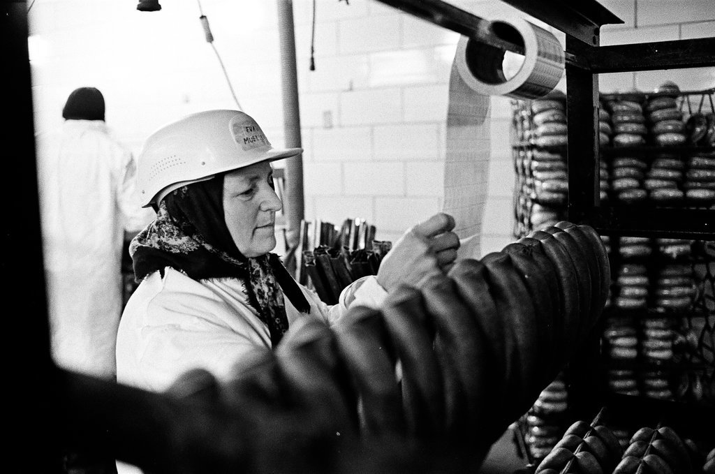 Sausage production - Chicago Sun-Times