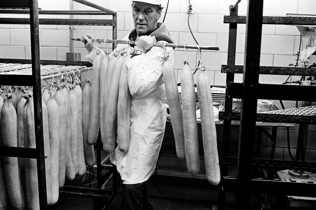 Sausage production - Chicago Sun-Times