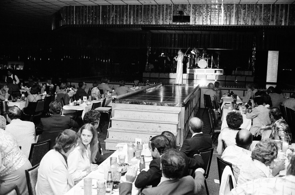 Song and dance routine at the Sabre Room - Chicago Sun-Times