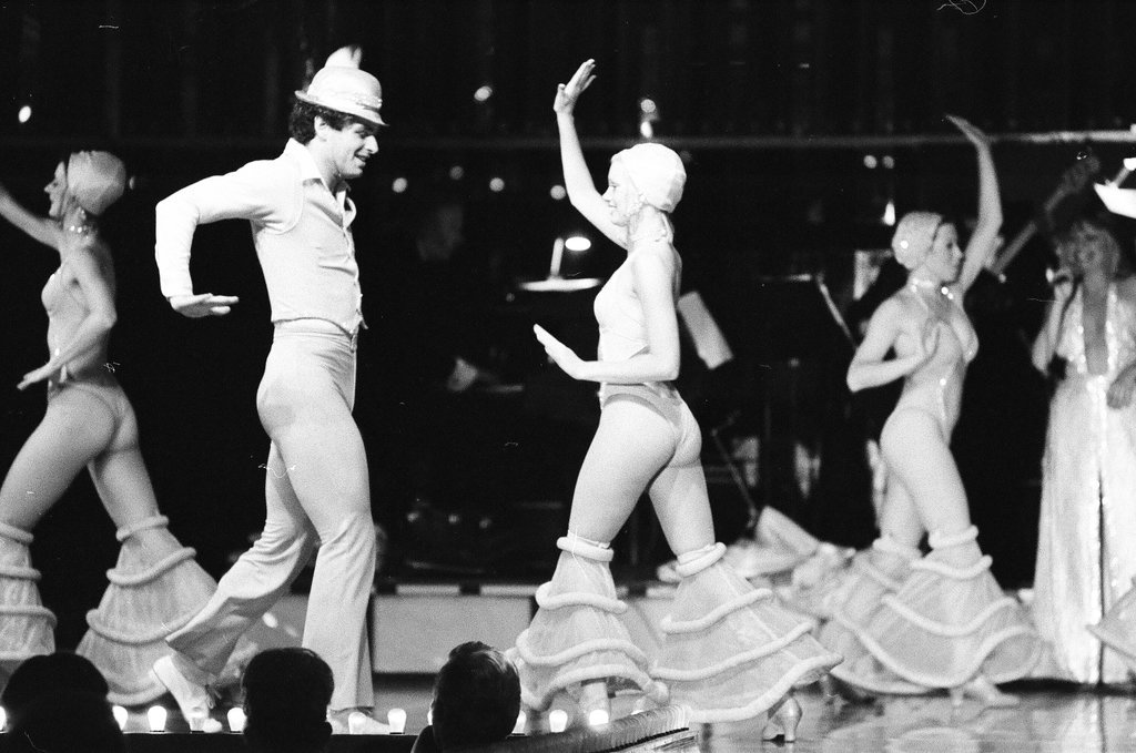 Song and dance routine at the Sabre Room - Chicago Sun-Times