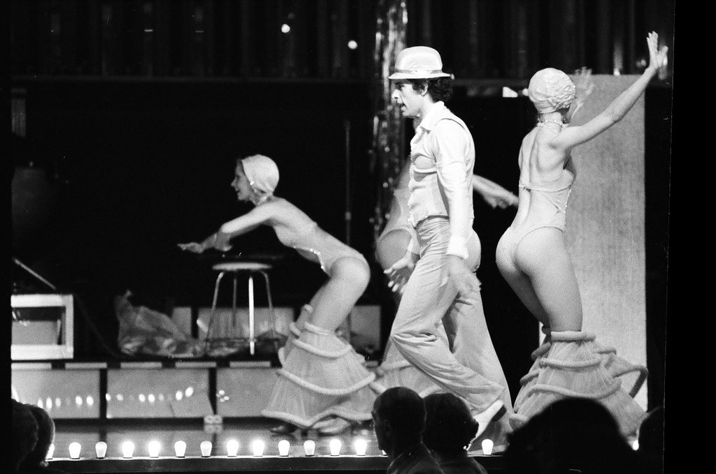 Song and dance routine at the Sabre Room - Chicago Sun-Times