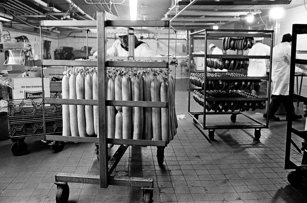 Sausage production - Chicago Sun-Times