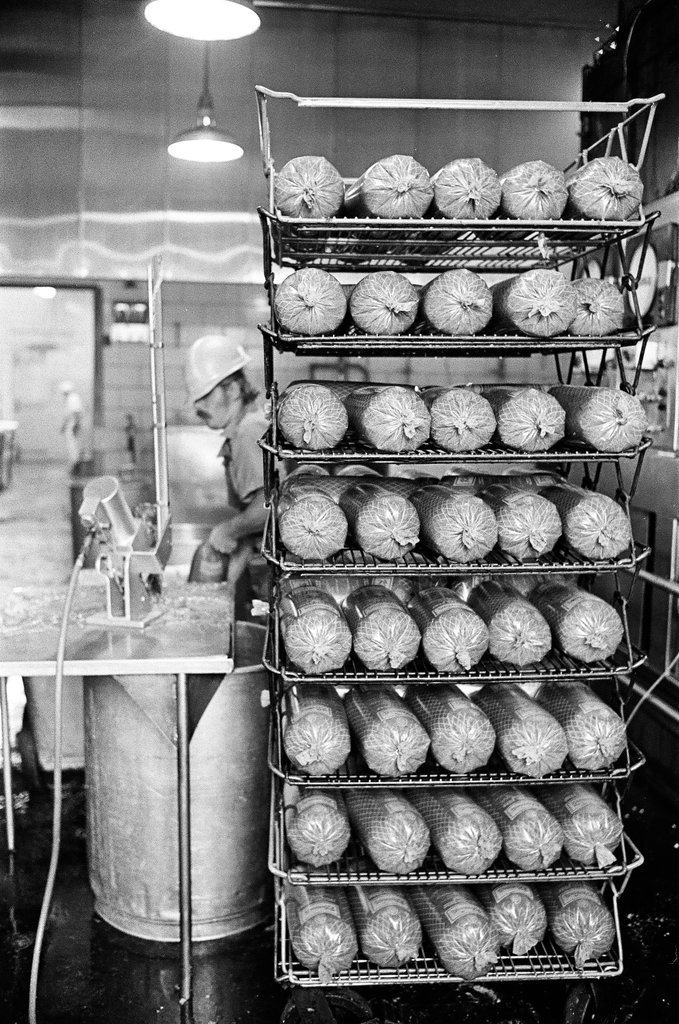 Sausage production - Chicago Sun-Times