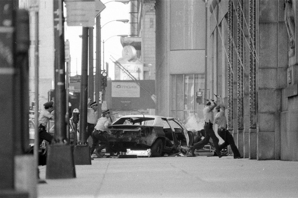 Dan Akroyd and John Belushi film chase sequence - Richard Derk for Chicago Sun-Times
