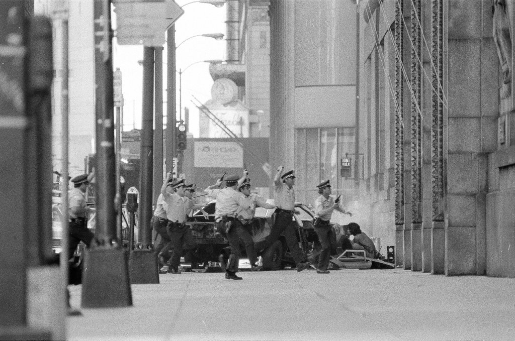 Dan Akroyd and John Belushi film chase sequence - Richard Derk for Chicago Sun-Times