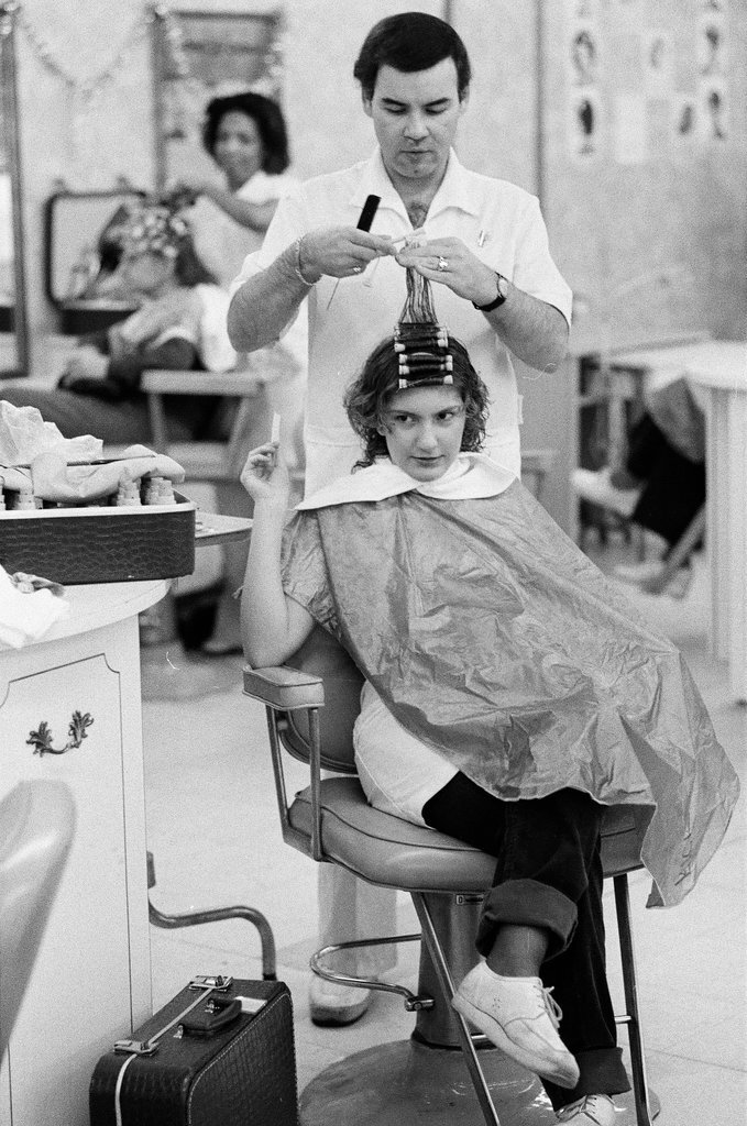 Beauty school students with customers - Chicago Sun-Times