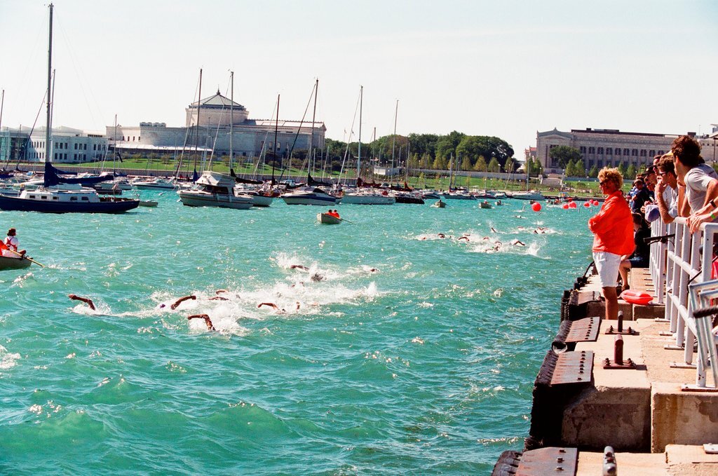 Chicago Triathlon - Robert A. Davis for Chicago Sun-Times