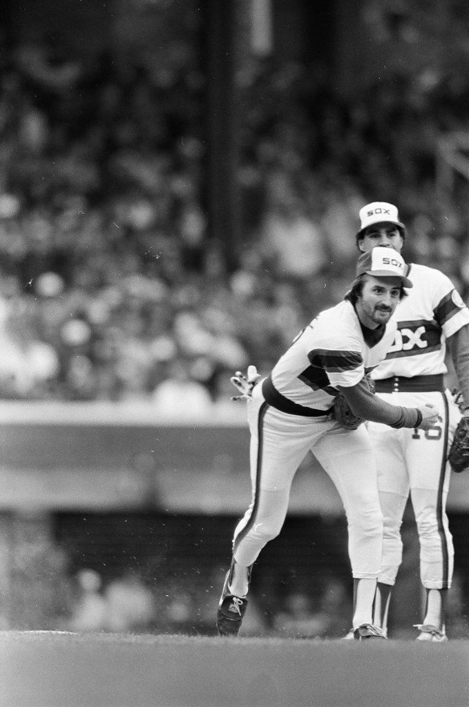 Playoff action between Orioles and White Sox - Chicago Sun-Times