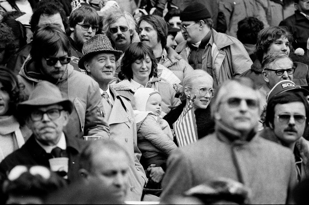 Opening day at Comiskey Park - Chicago Sun-Times