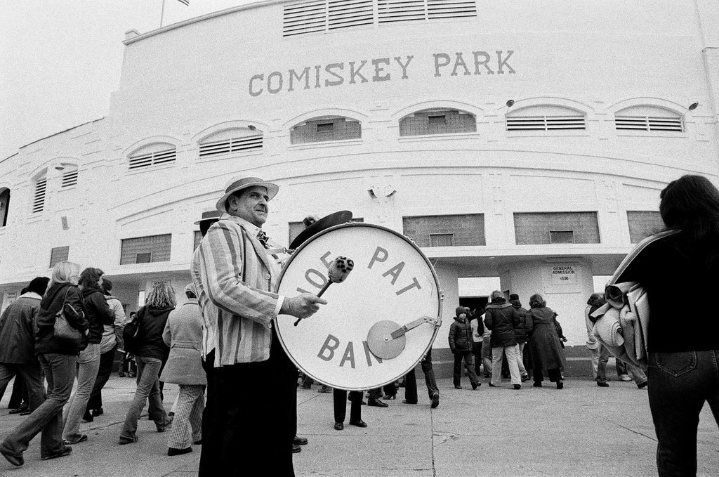 Opening day at Comiskey Park - Chicago Sun-Times