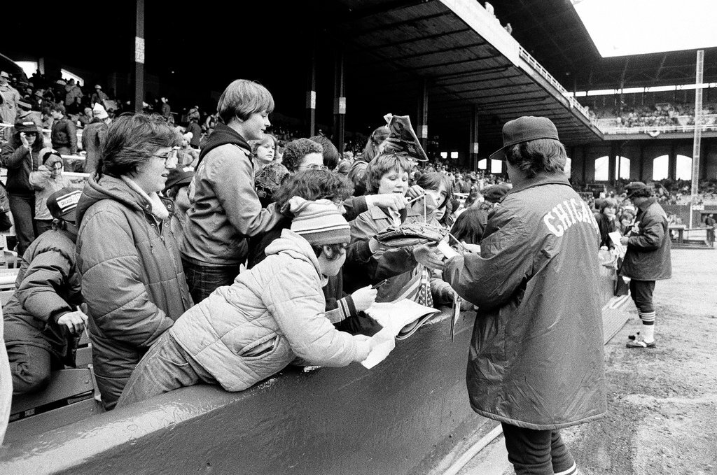Opening day at Comiskey Park - Chicago Sun-Times