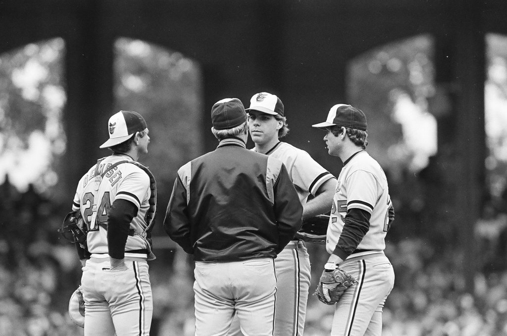 Playoff action between Orioles and White Sox - Chicago Sun-Times