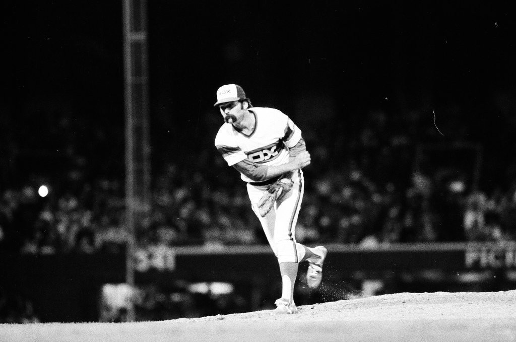 White Sox play the Orioles in fourth game of playoffs - Barry Jarvinen for Chicago Sun-Times
