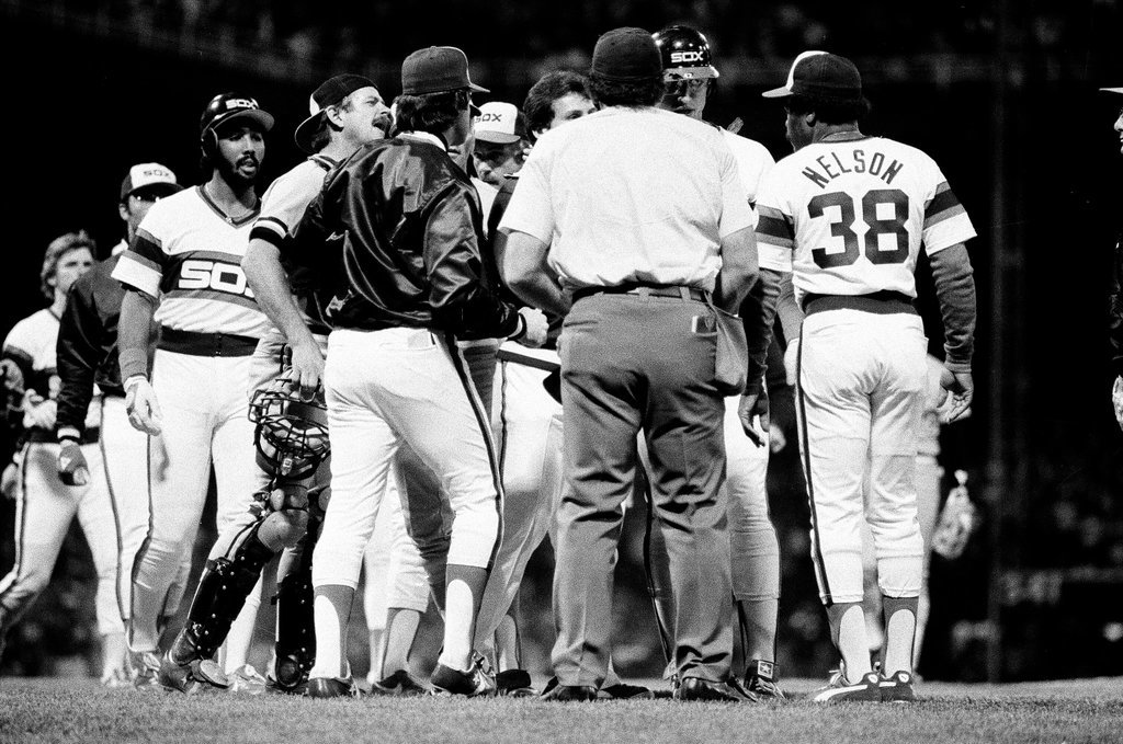 White Sox play the Orioles in fourth game of playoffs - Barry Jarvinen for Chicago Sun-Times