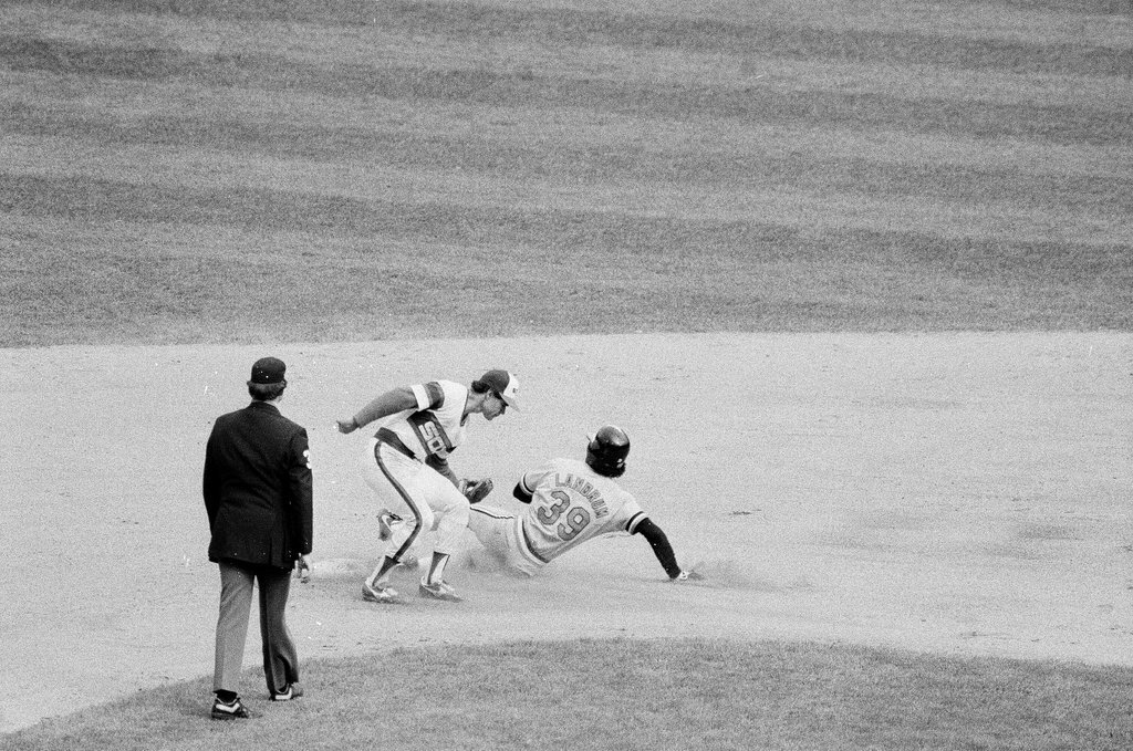 White Sox play the Orioles in fourth game of playoffs - Richard Derk for Chicago Sun-Times