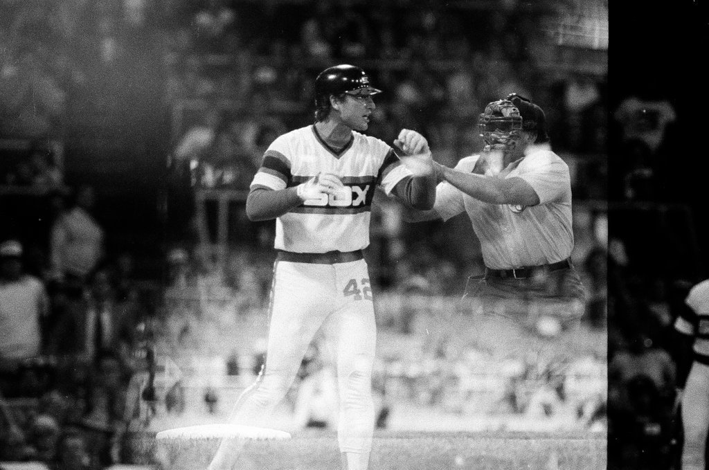 Playoff action between Orioles and White Sox - Chicago Sun-Times