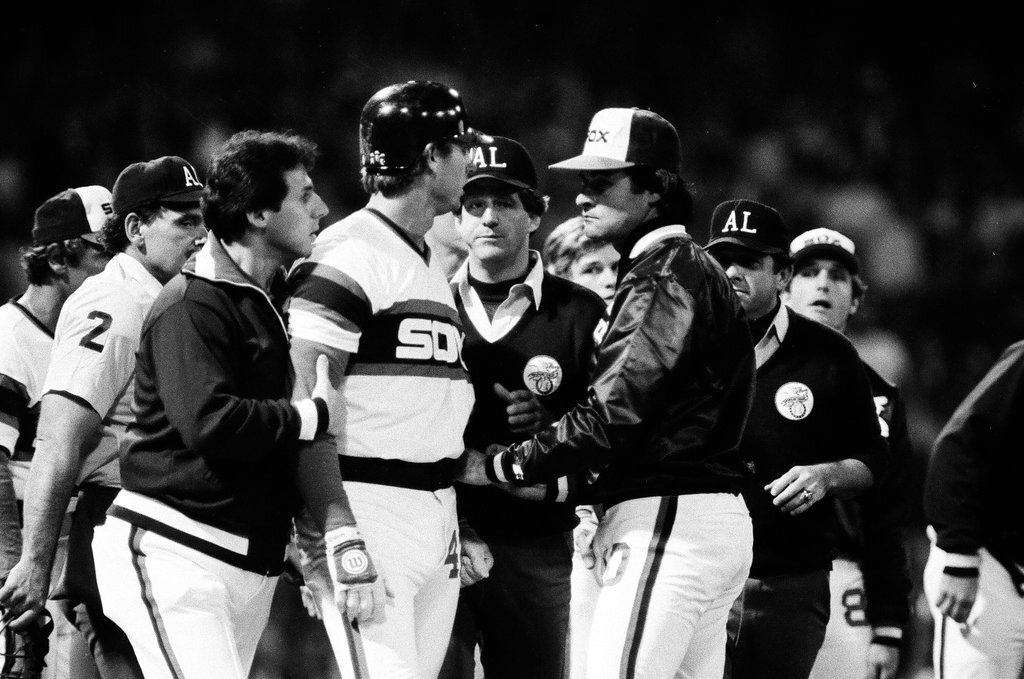 Playoff action between Orioles and White Sox - Chicago Sun-Times