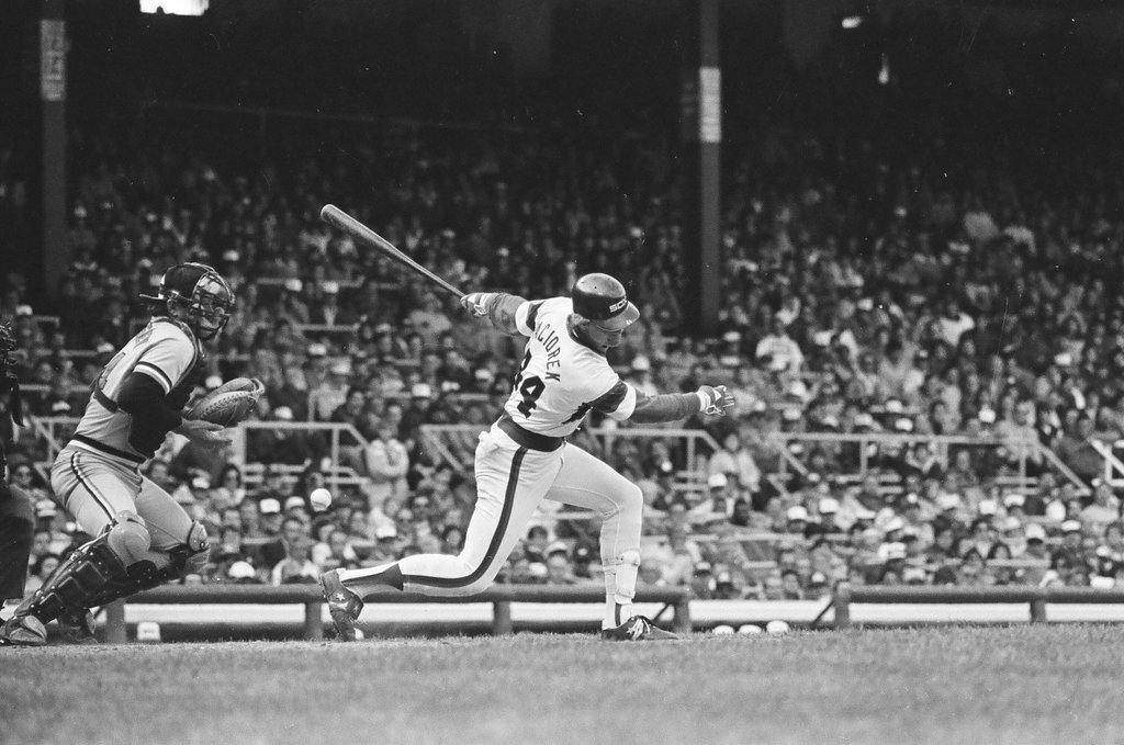 Playoff action between Orioles and White Sox - Chicago Sun-Times