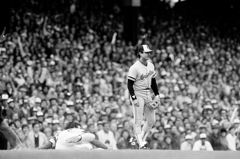 Playoff action between Orioles and White Sox - Chicago Sun-Times