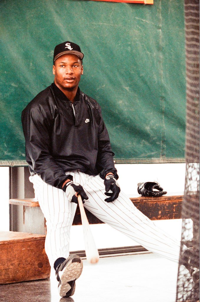 Bo Jackson working out at IIT - Chicago Sun-Times