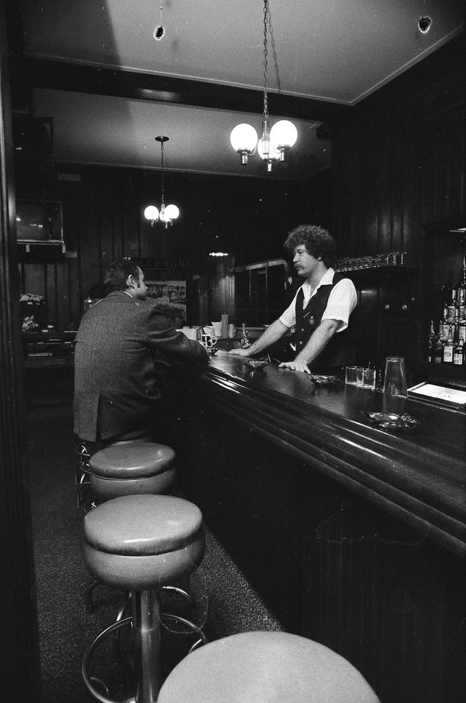Bartender at Erie Cafe - Chicago Sun-Times