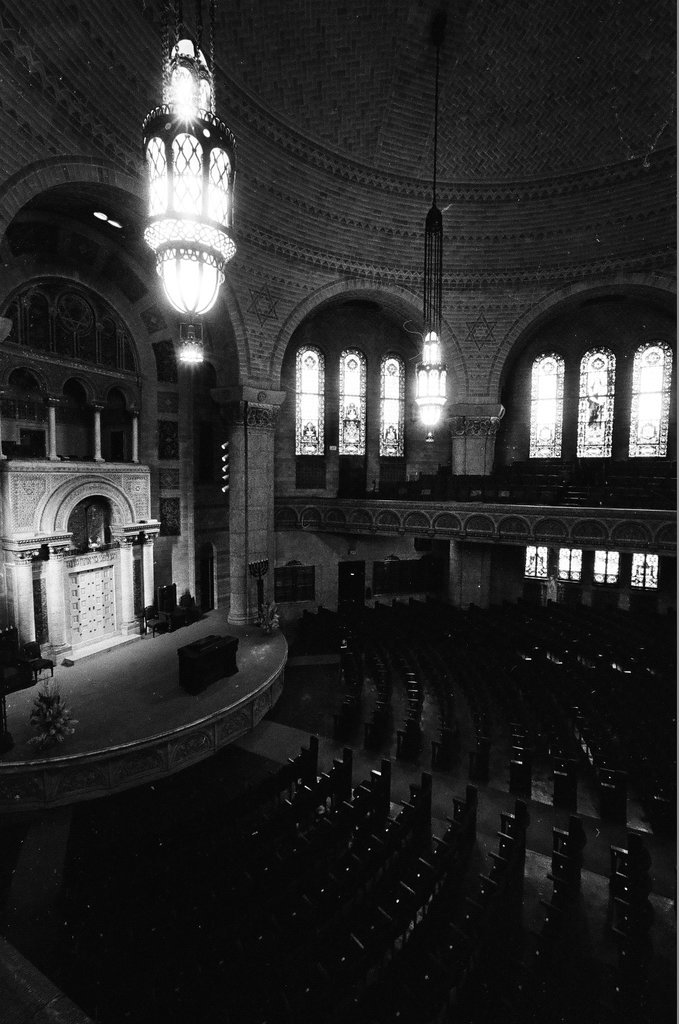 Interior and exterior of Temple KAM Isaiah Israel - Chicago Sun-Times