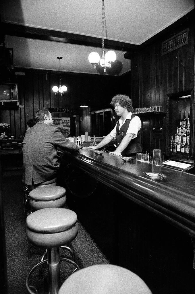 Bartender at Erie Cafe - Chicago Sun-Times