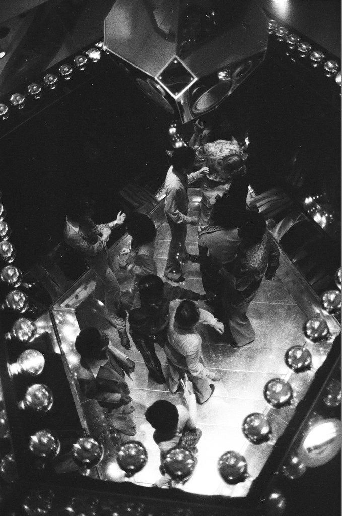 People dancing a Zorine's - Chicago Sun-Times