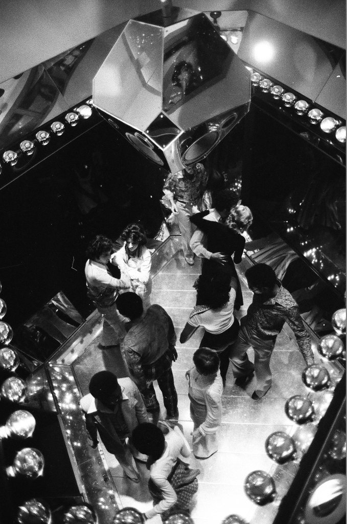 People dancing a Zorine's - Chicago Sun-Times