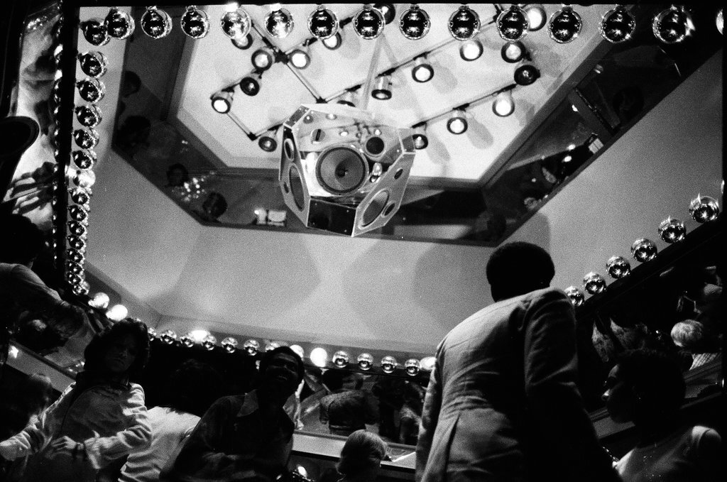 People dancing a Zorine's - Chicago Sun-Times