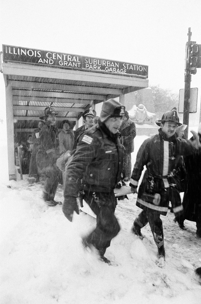 Injured people at the site of a commuter train accident - Chicago Sun-Times