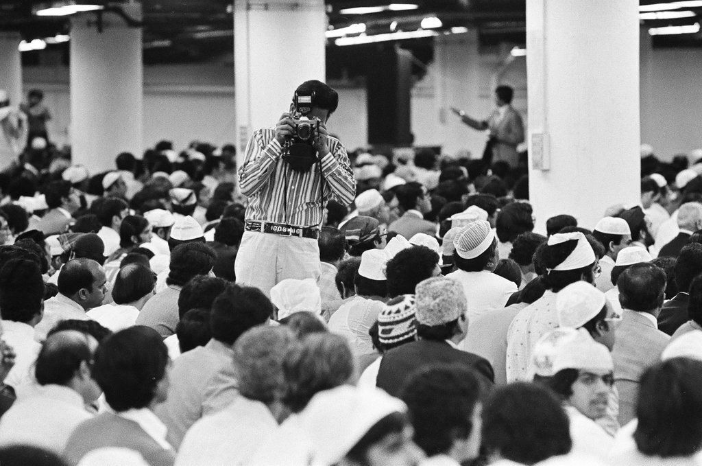 Muslims praying at McCormick Place - Kevin Horan for Chicago Sun-Times