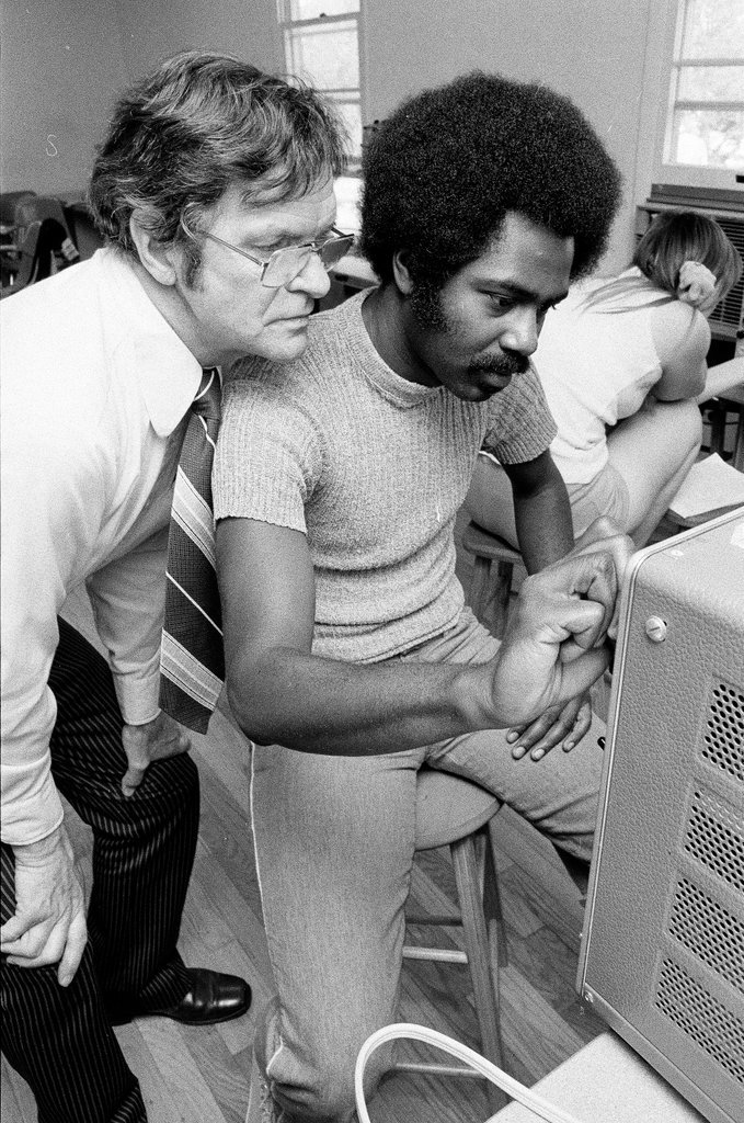 Tech training at the Fermi National Accelerator Lab - Chicago Sun-Times