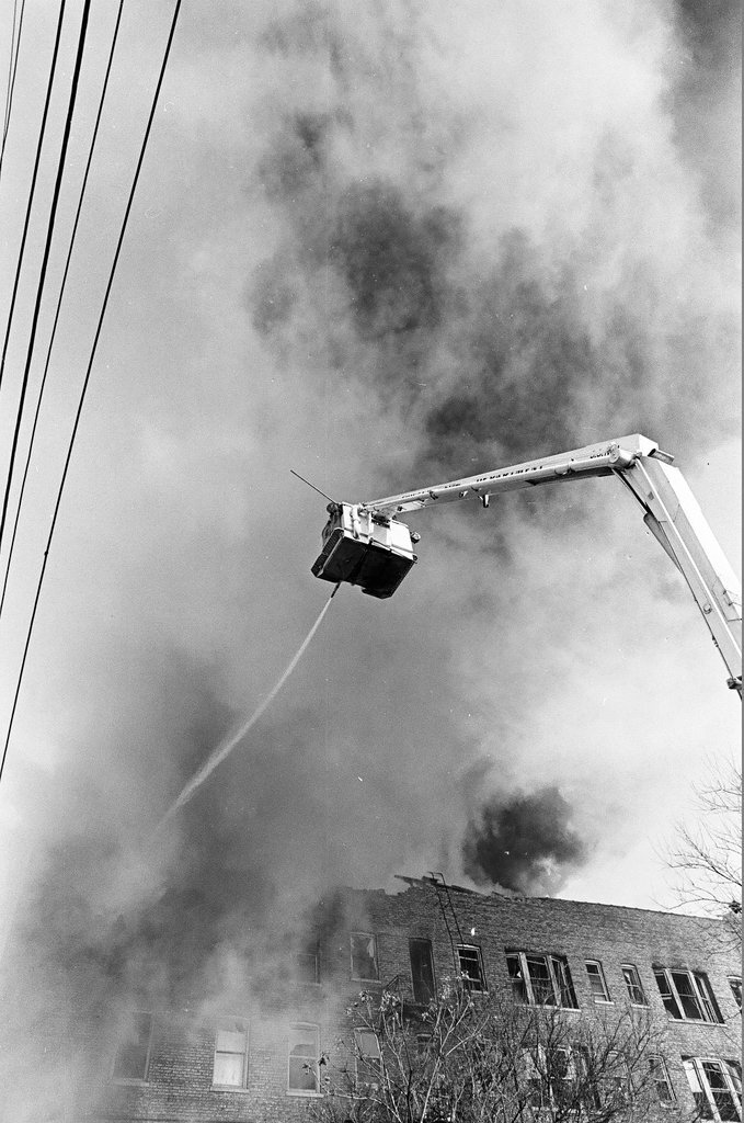 Firefighters at building on South Ellis - Chicago Sun-Times
