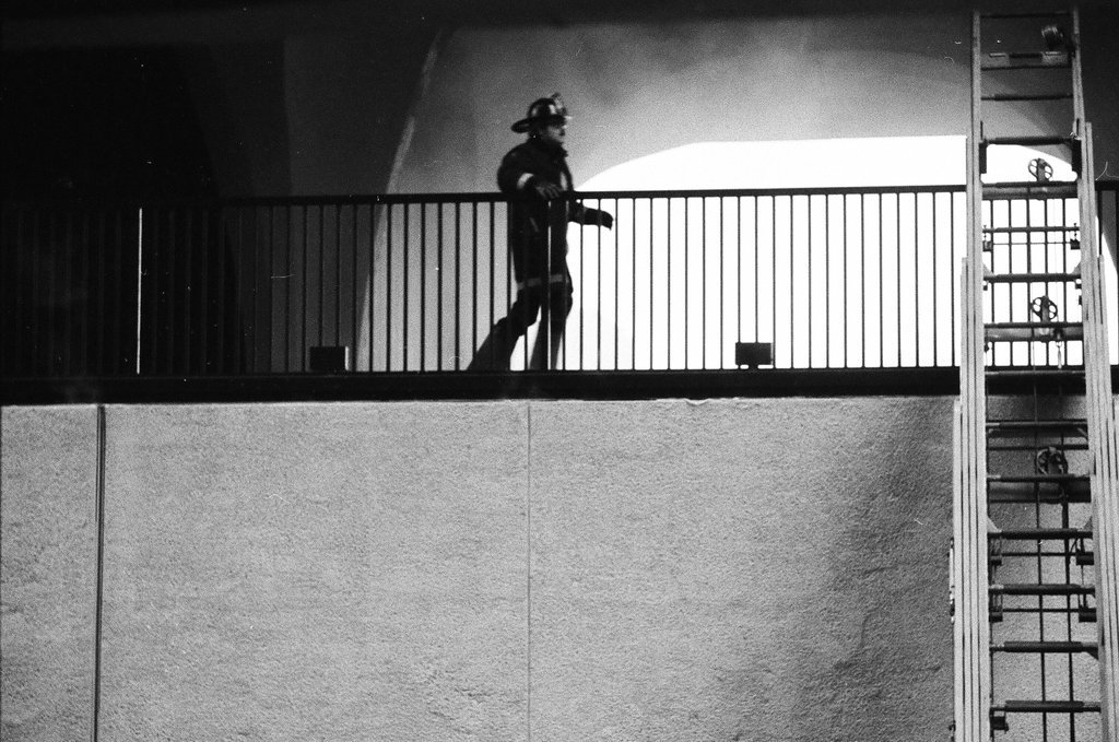 Smoke coming out of building at Marina City - Chicago Sun-Times