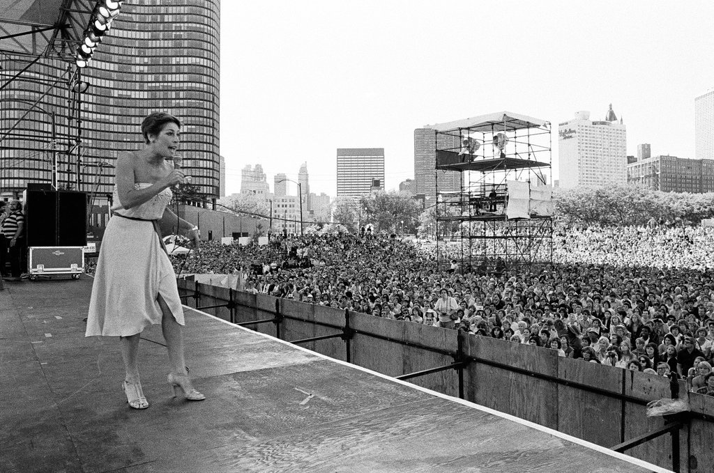 Helen Reddy at ChicagoFest - Kevin Horan for Chicago Sun-Times