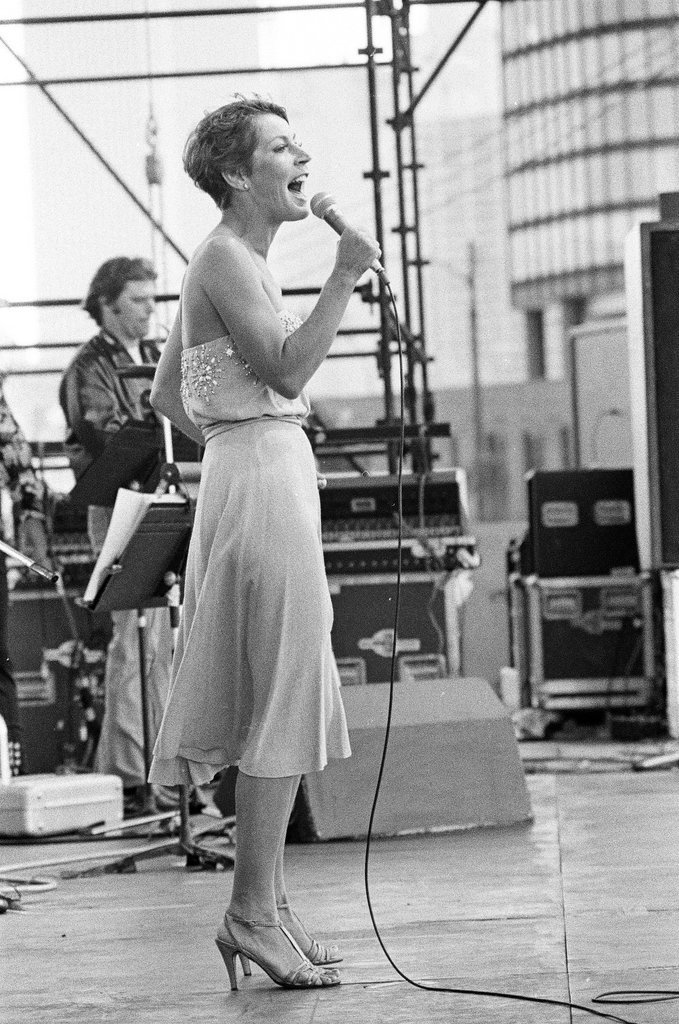 Helen Reddy at ChicagoFest - Kevin Horan for Chicago Sun-Times