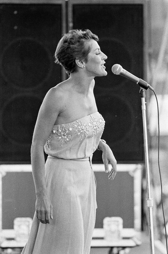Helen Reddy at ChicagoFest - Kevin Horan for Chicago Sun-Times
