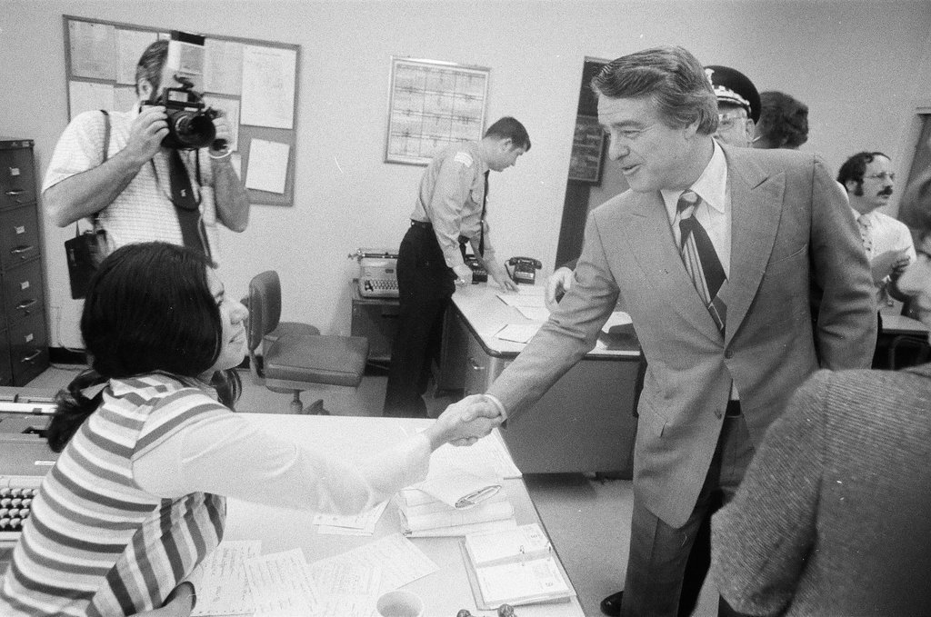 Sargent R. Shriver visits police headquarters - John H. White for Chicago Sun-Times