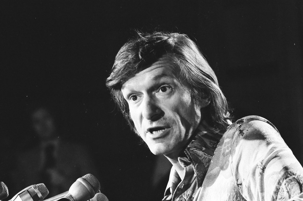 Hugh Hefner speaks at press conference - John Tweedle for Chicago Sun-Times