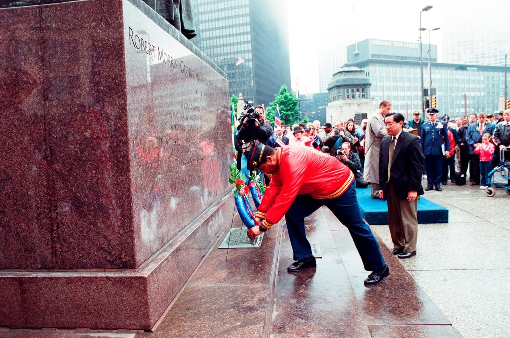 Wreath laying ceremony in memory of Korean War - Jean Lachat for Chicago Sun-Times