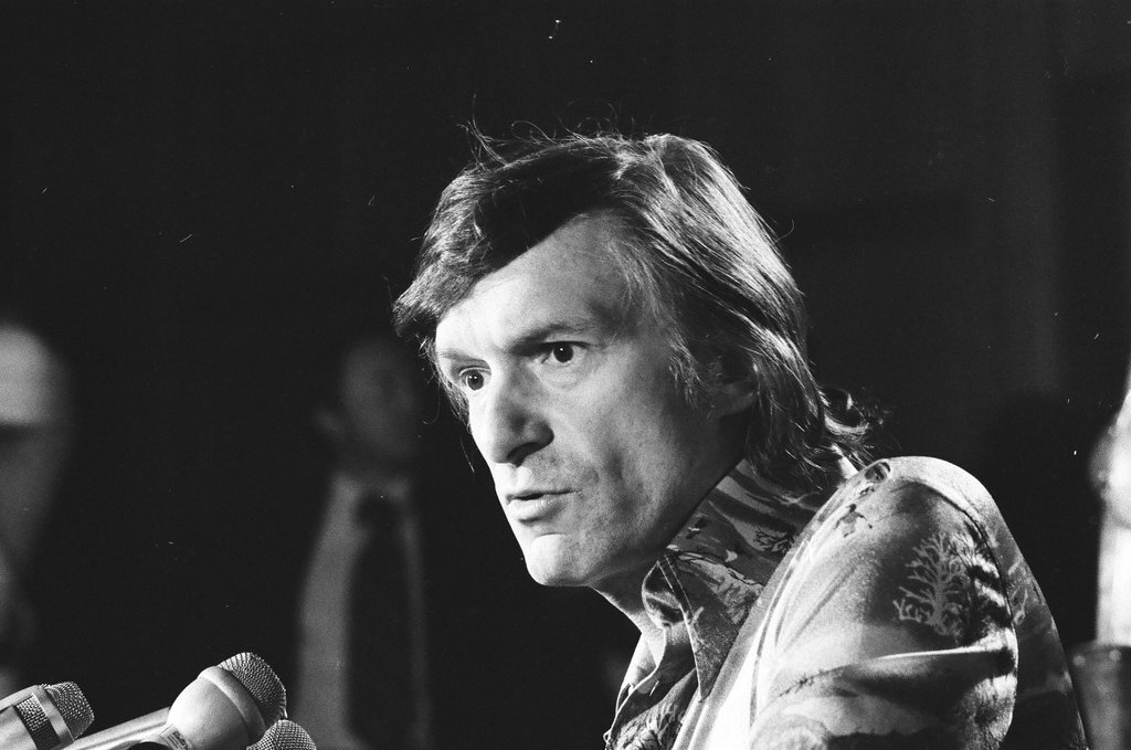 Hugh Hefner speaks at press conference - John Tweedle for Chicago Sun-Times