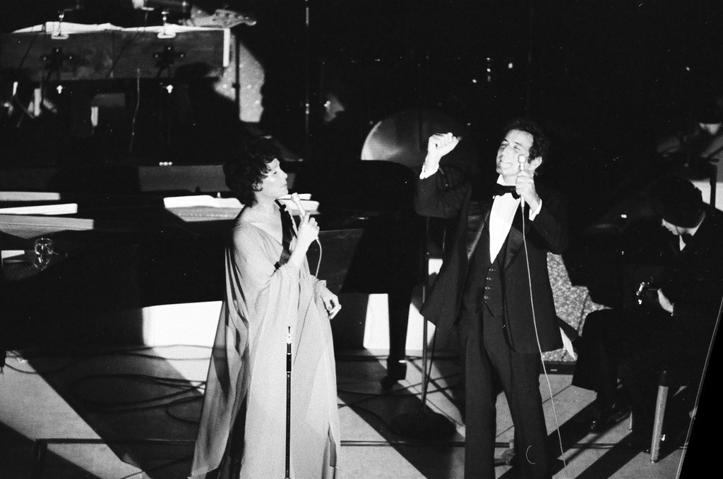 Lena Horne and Tony Bennett perform at Orchestra Hall - Don Bierman for Chicago Sun-Times