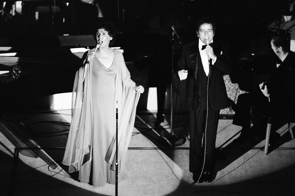 Lena Horne and Tony Bennett perform at Orchestra Hall - Don Bierman for Chicago Sun-Times