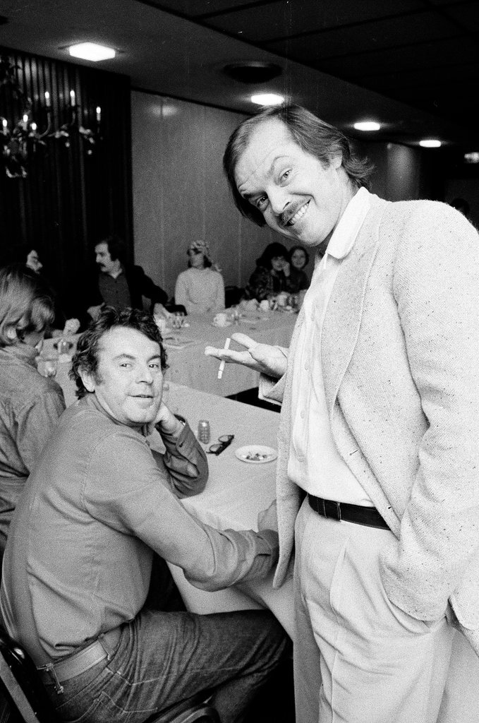 Jack Nicholson at a restaurant - John Tweedle for Chicago Sun-Times