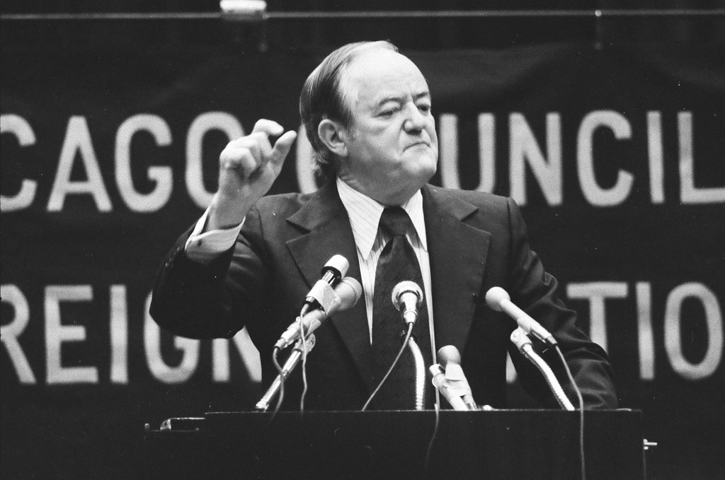 Hubert Humphrey speaks to Chicago Council on Foreign Relations - Randy B. Leffingwell for Chicago Sun-Times