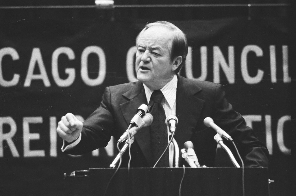 Hubert Humphrey speaks to Chicago Council on Foreign Relations - Randy B. Leffingwell for Chicago Sun-Times