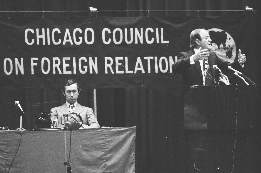 Hubert Humphrey speaks to Chicago Council on Foreign Relations - Randy B. Leffingwell for Chicago Sun-Times