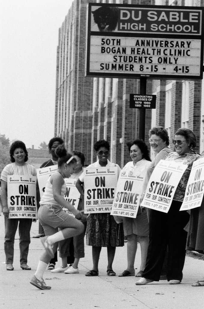 DuSable teachers on strike - Amanda Alcock for Chicago Sun-Times